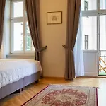 Отель Polonia