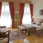 Polonia Otel 3*