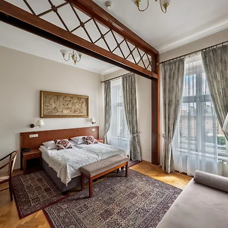 Polonia Hotel