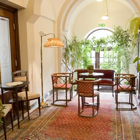 ポロニア ホテル クラクフ