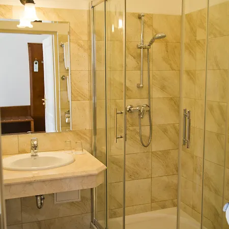 Hotel Polonia 3*